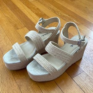 Soda Brand Platform Espadrilles Women’s Size 8.5